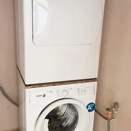 Exclusiva Vivienda En *